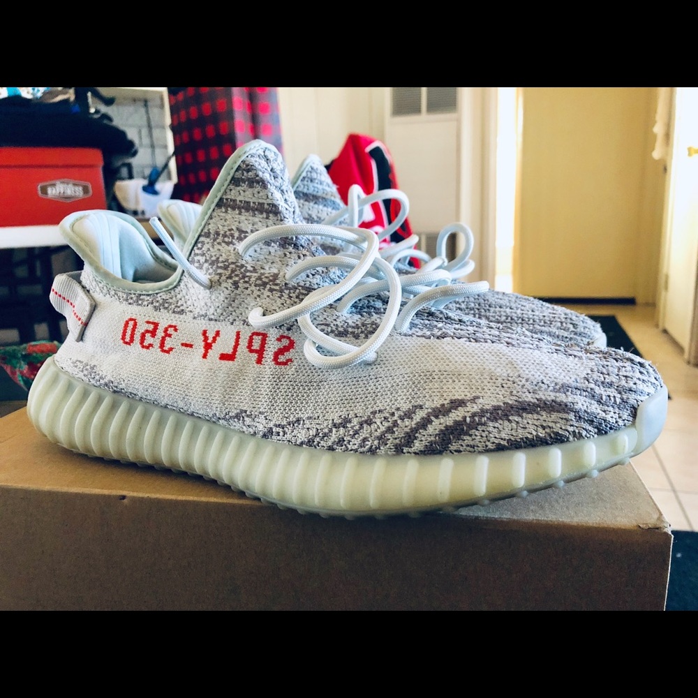 Yeezy Boost 350 V2 - Blue Tint